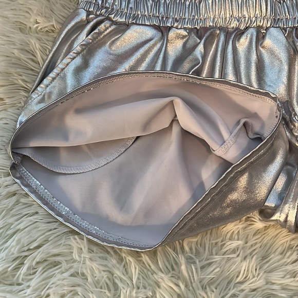 PESION Women's Metallic Shiny Shorts Sparkly Rave Hot Short Pants. Size Small - Picture 6 of 11